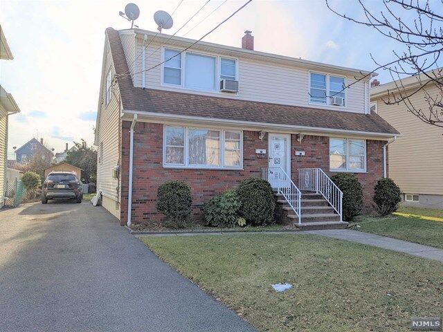 18 Strong Street  Wallington NJ 07057 photo