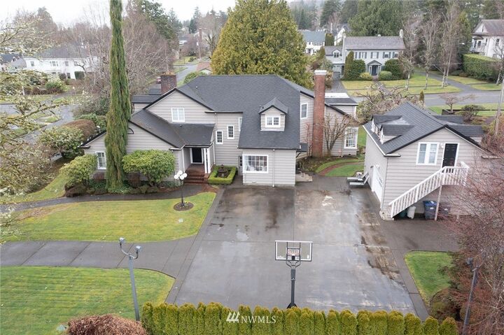 1100 N Broadway Street  Aberdeen WA 98520 photo