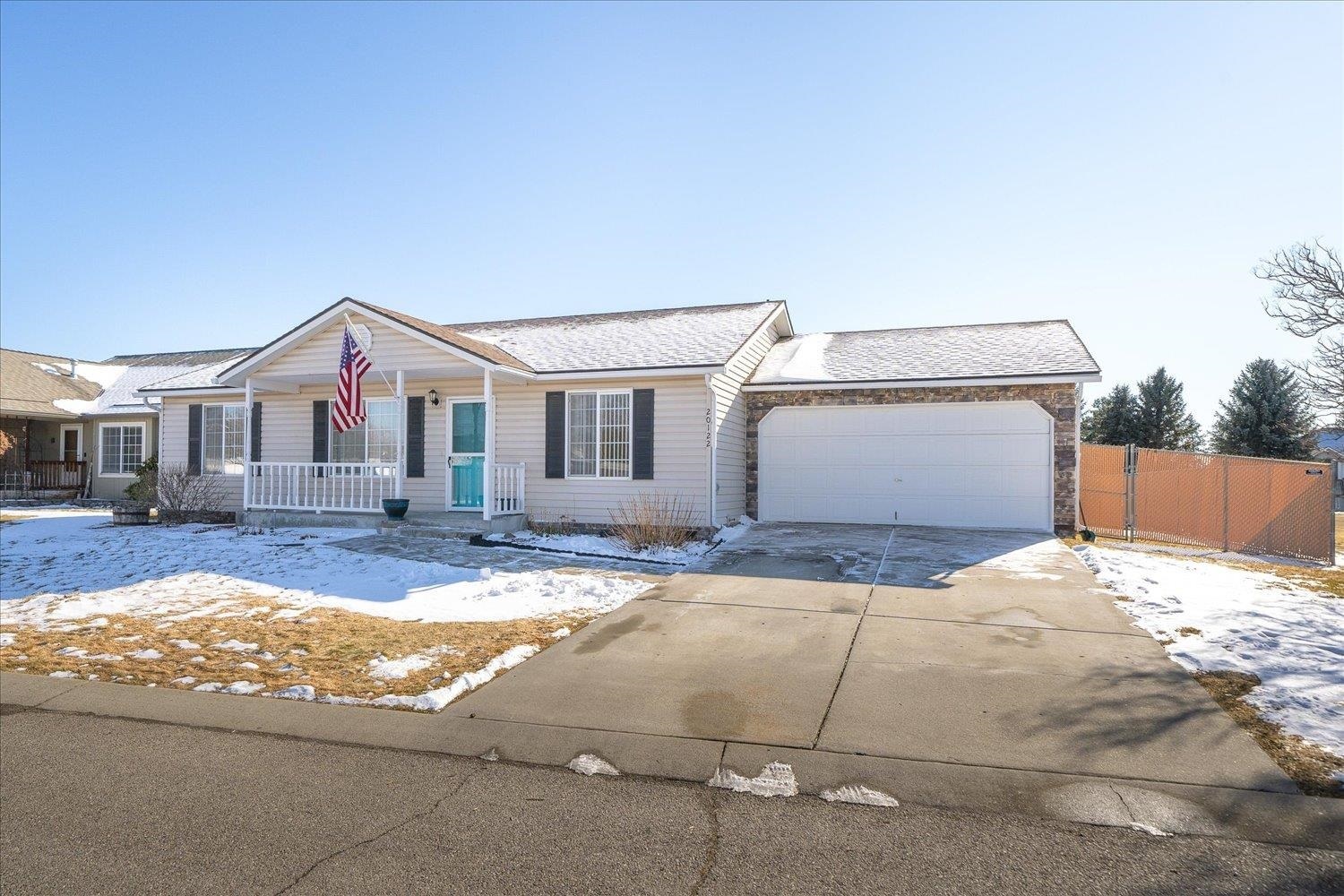 Property Photo: 20122 E Grace Ln WA 99027
