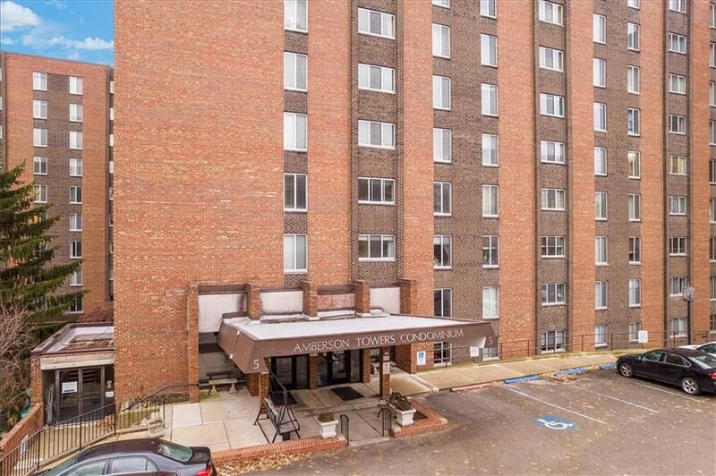 Property Photo:  5 Bayard 717  PA 15213 