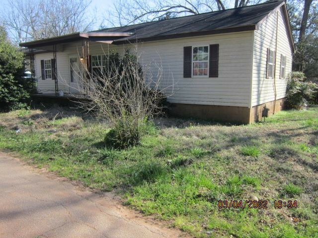 Property Photo:  108 Peters Alley  GA 30673 