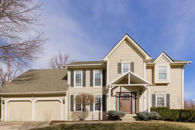 Property Photo: 5833 N Spruce Avenue MO 64119
