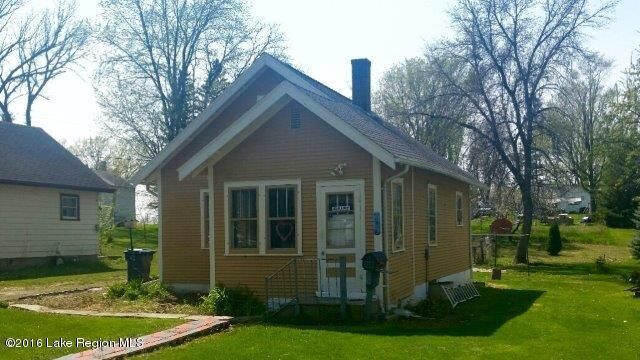 Property Photo:  1217 N Cleveland Avenue  MN 56537 