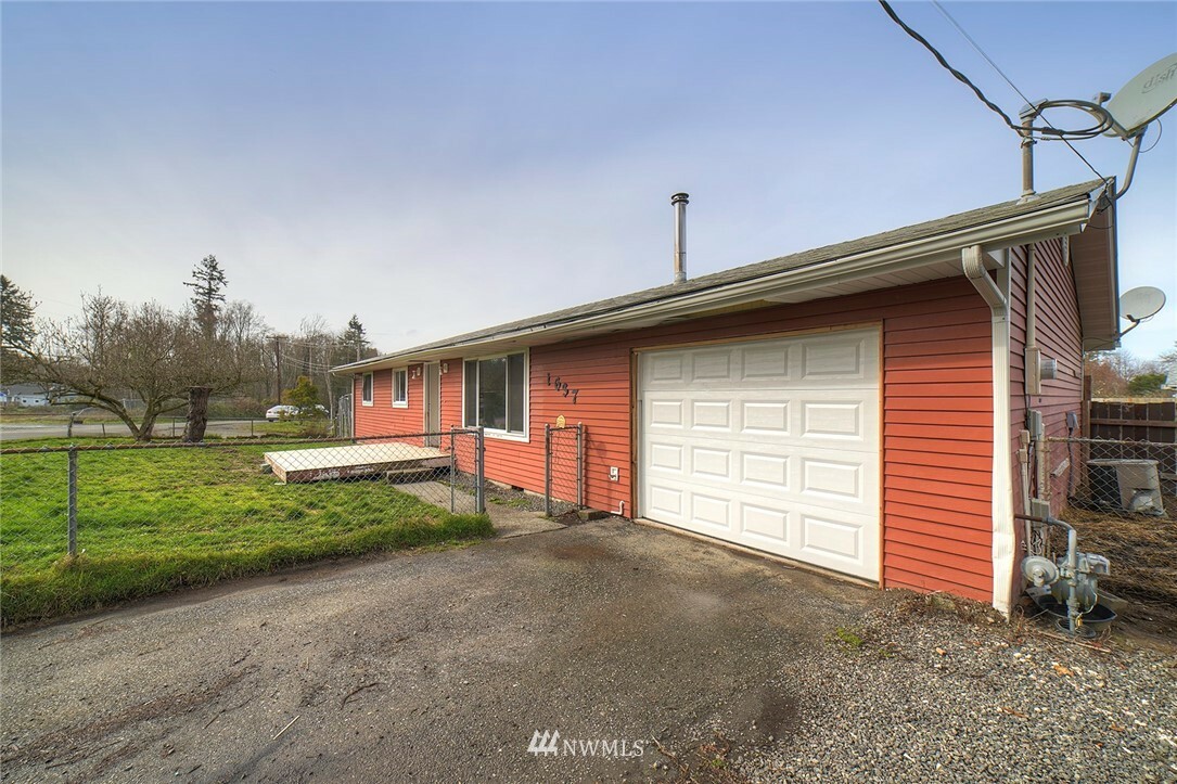 1637 SE Salmonberry Road  Port Orchard WA 98366 photo