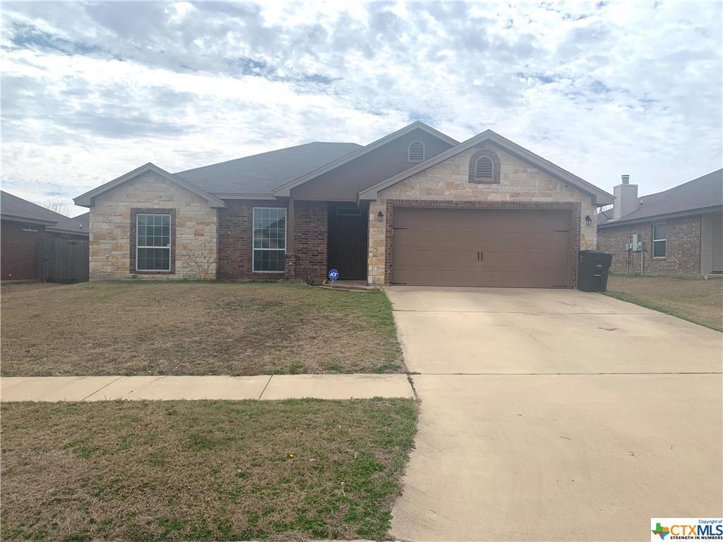 Property Photo: 2907 Canadian River Loop TX 76549
