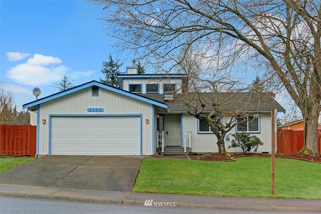 Property Photo:  2110 SW 349th  WA 98023 