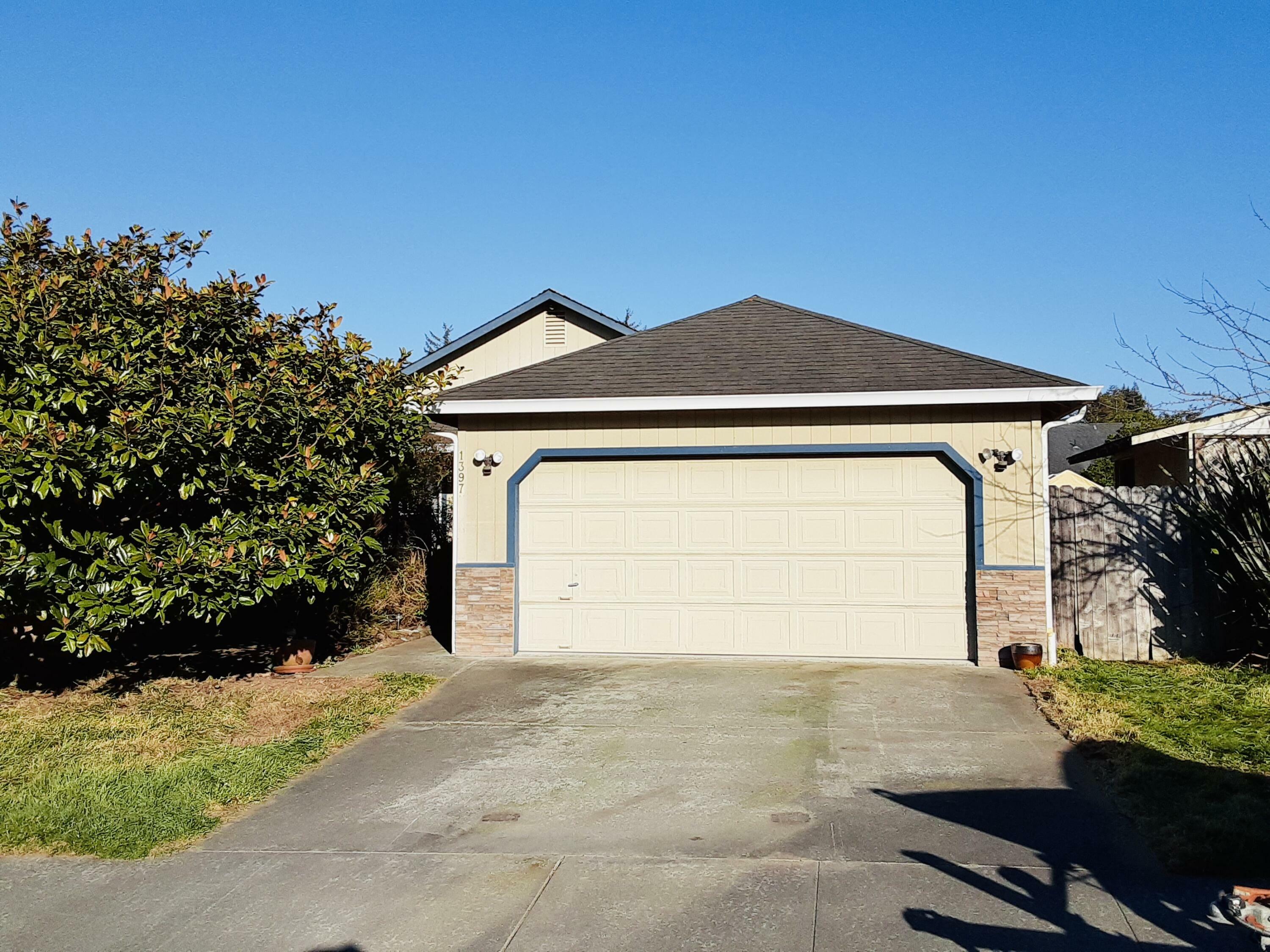 Property Photo:  1397 Fernwood Drive  CA 95519 