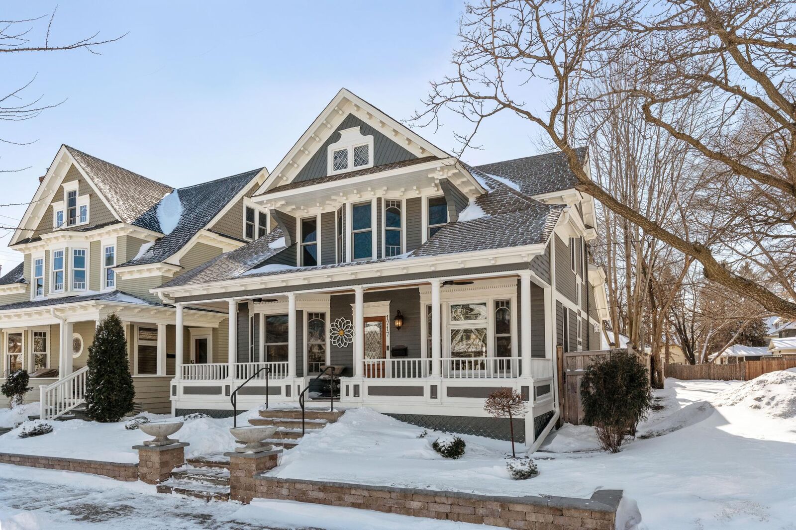 Property Photo:  1717 W 31st Street  MN 55408 