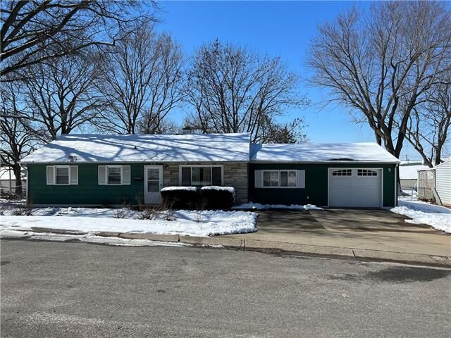 Property Photo:  2222 S 23rd Street  MO 64503 