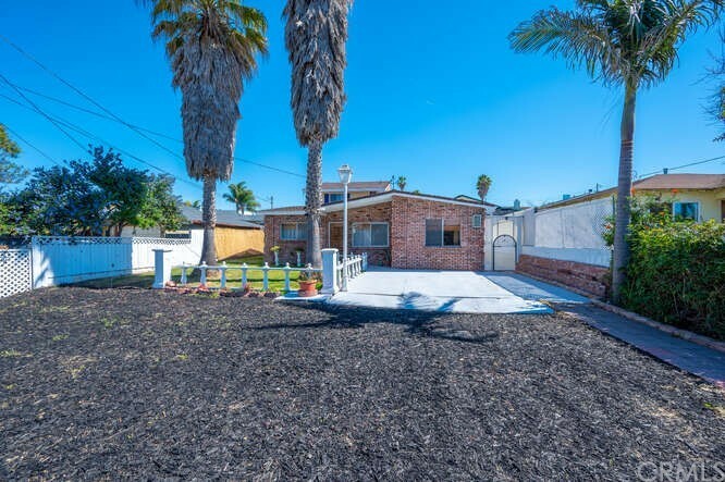 Property Photo:  1371 17th Street  CA 93445 