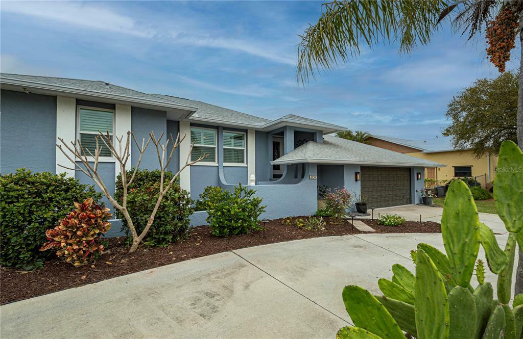 Property Photo: 609 Elba Drive FL 34275
