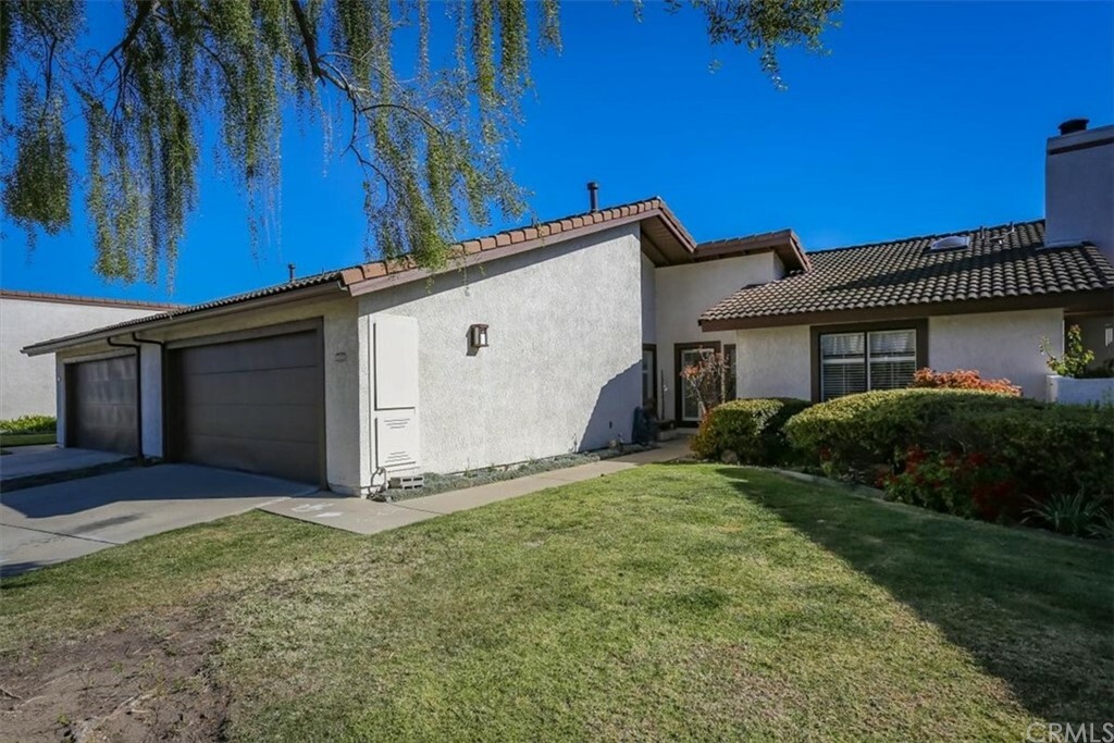 Property Photo:  1262 Jackie Lane  CA 93454 