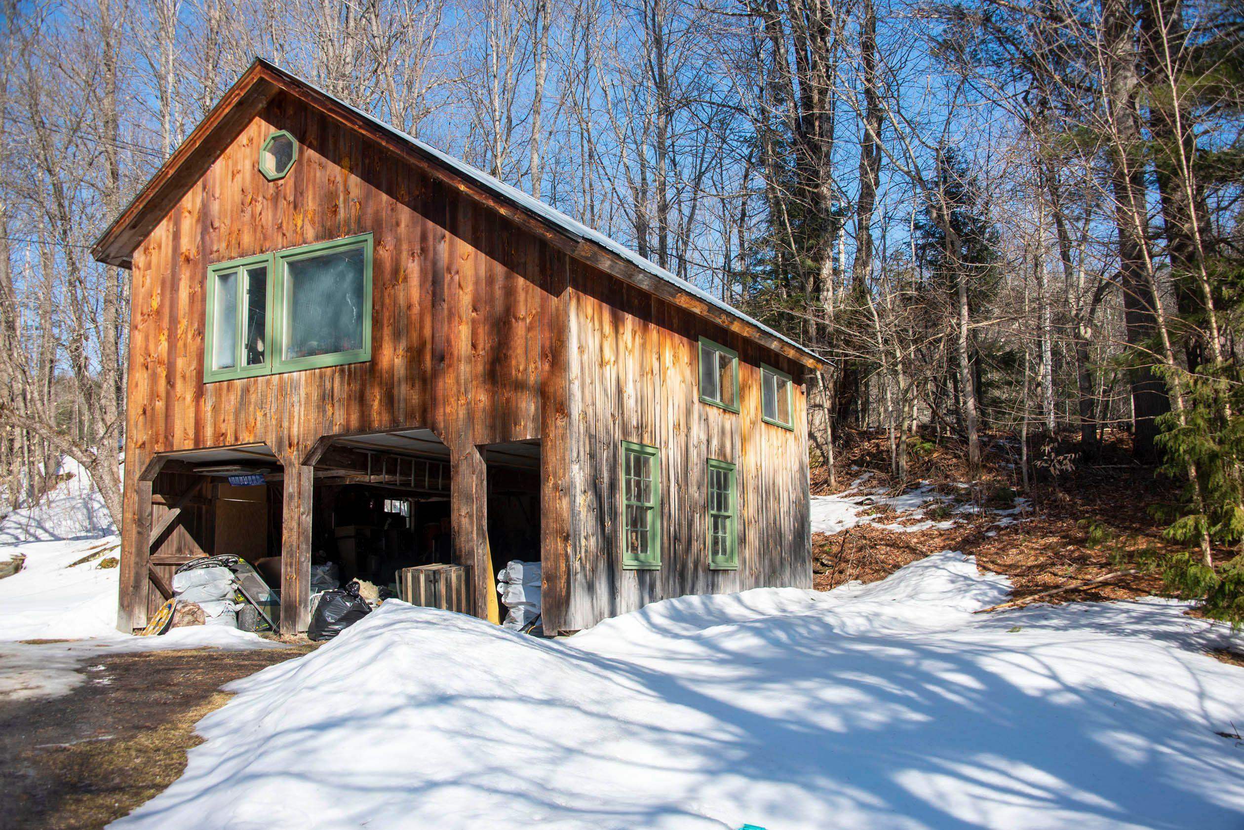 Property Photo: 95 Pratt Road VT 05682