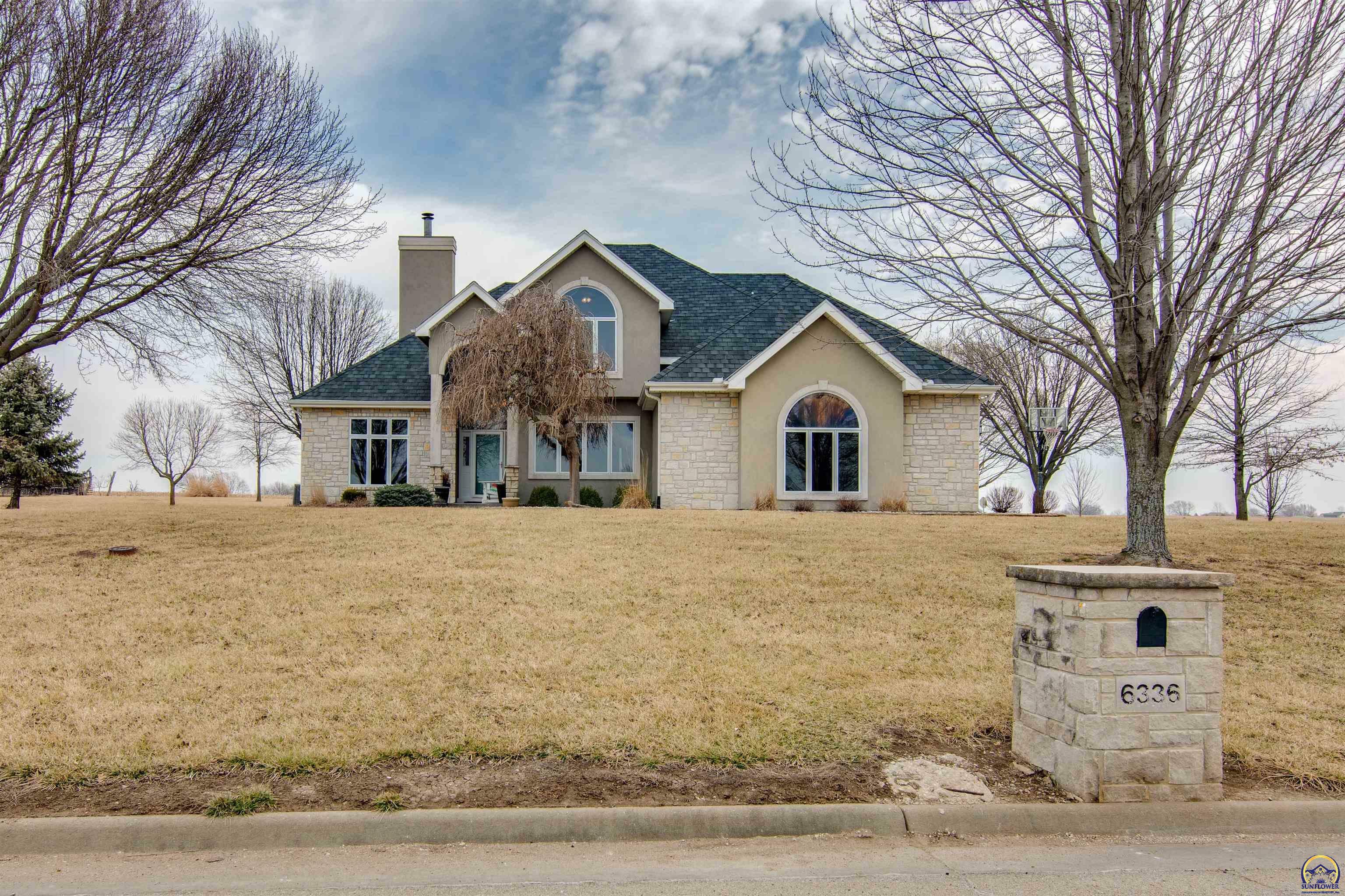 6336 SW South Pointe Dr  Auburn KS 66402 photo