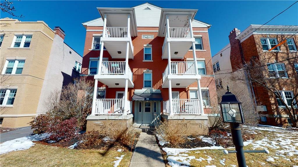 Property Photo:  26 Robin Road 6  CT 06119 