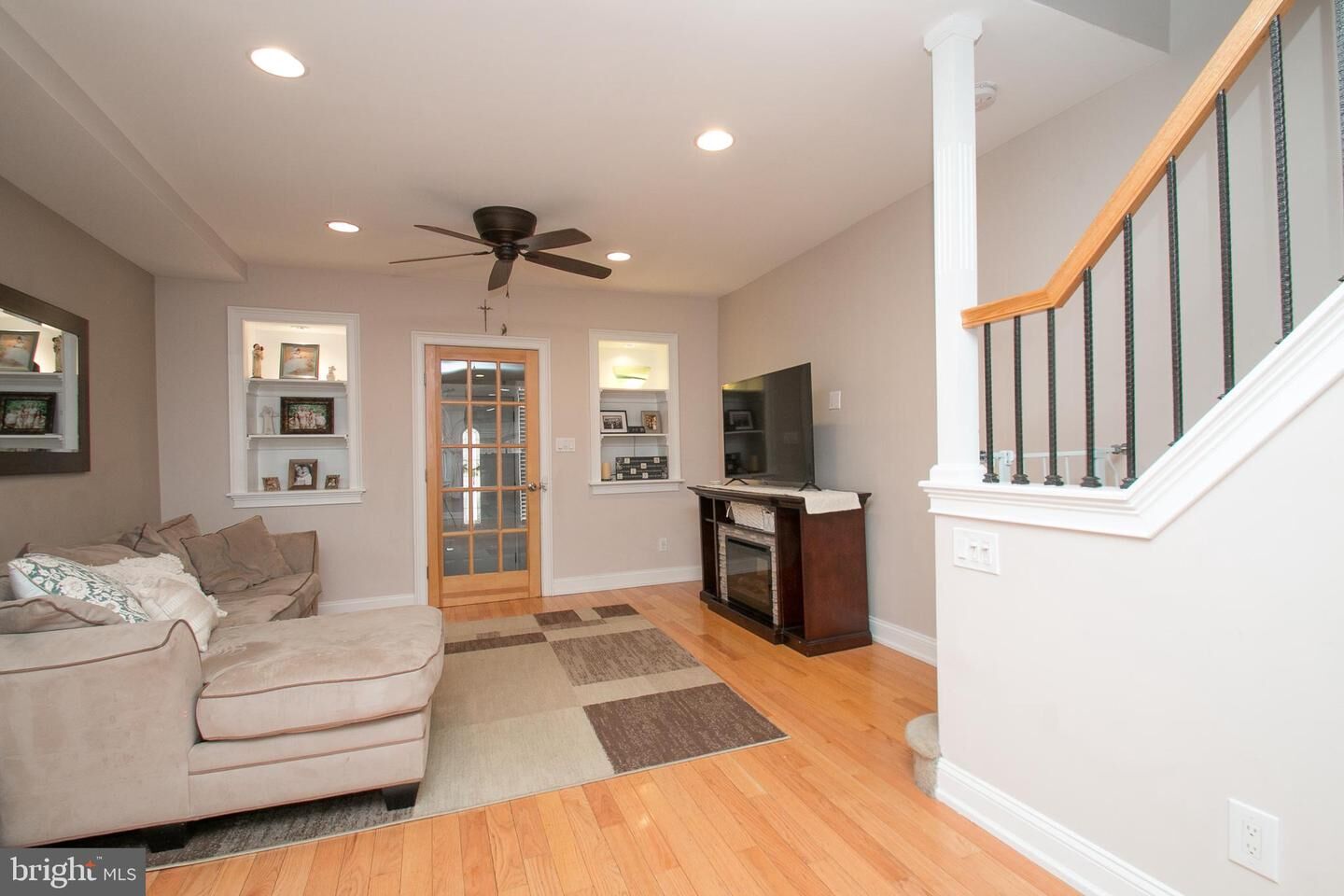 Property Photo: 2825 S Camac Street PA 19148