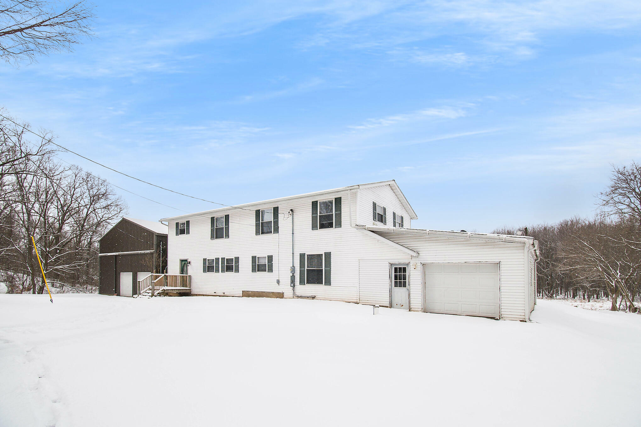 Property Photo: 17811 21 1/2 Mile Road MI 49068