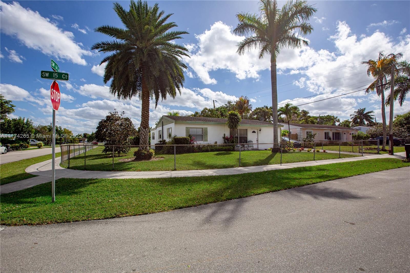 Property Photo: 6400 SW 15th Ct FL 33068