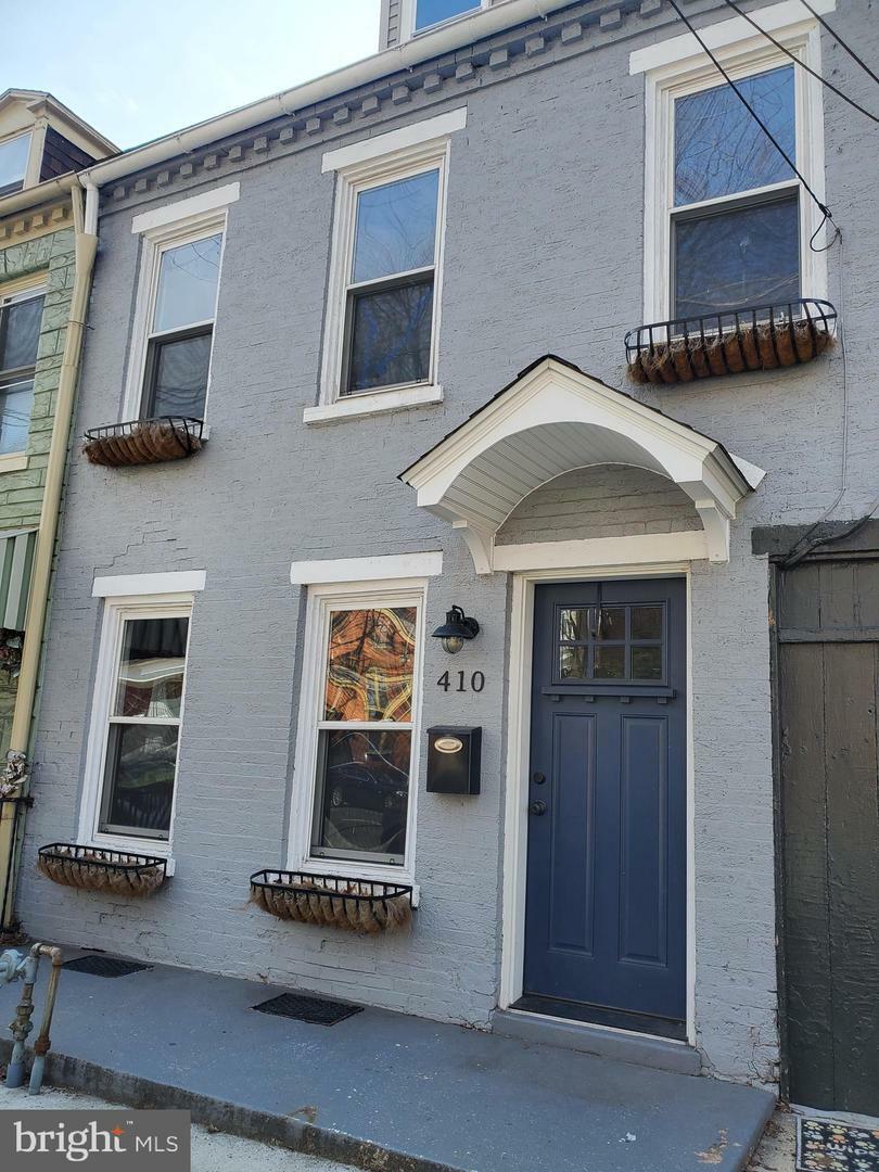 Property Photo:  410 W Orange Street  PA 17603 