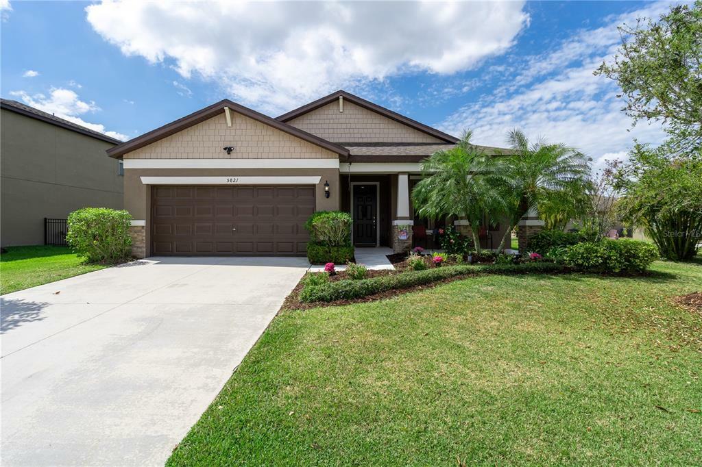 Property Photo: 5821 111th Avenue E FL 34219