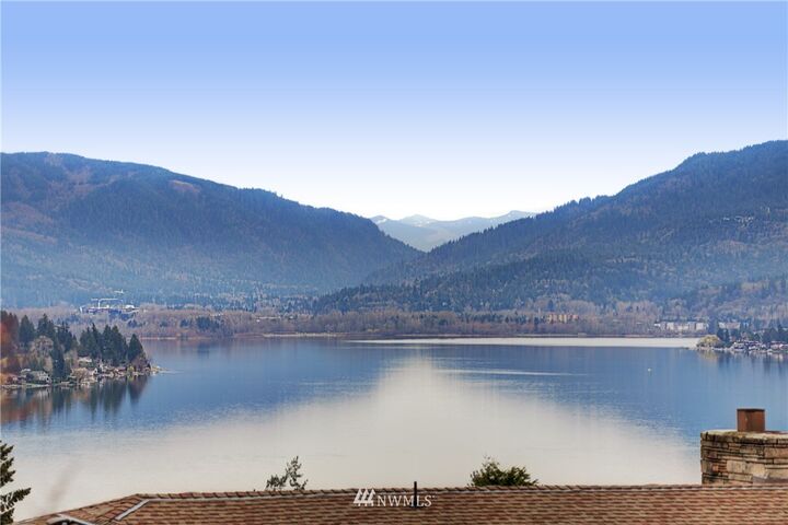 420 172nd Place NE  Bellevue WA 98008 photo