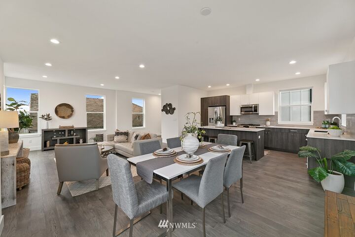 Property Photo:  310 NE 85th Street A  WA 98115 