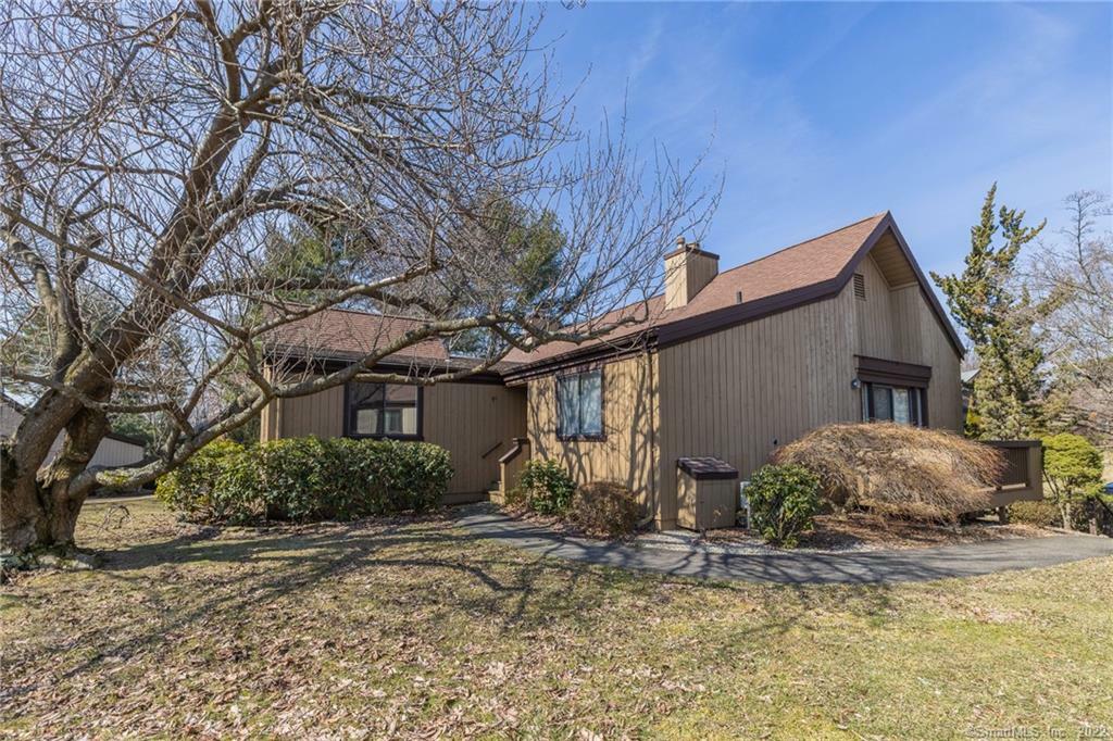 Property Photo: 575 Arapaho Lane A CT 06614