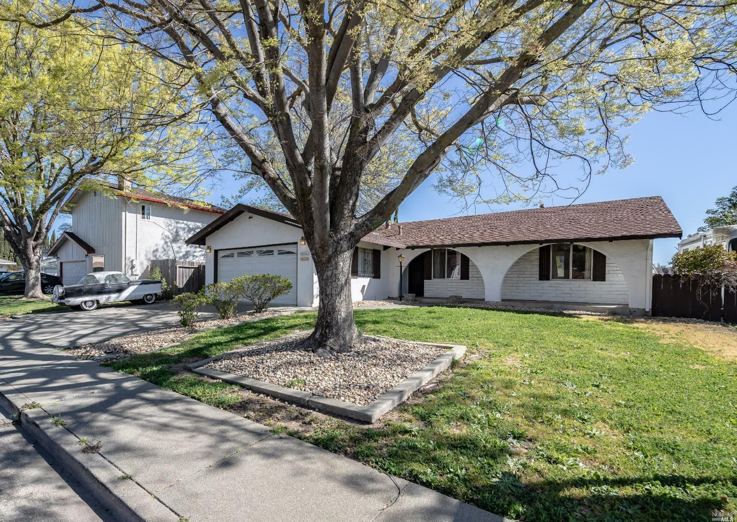 Property Photo:  2606 Lilac Street  CA 94533 