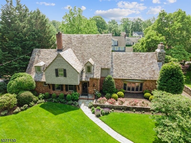 Property Photo:  920 Highland Ave  NJ 07090 