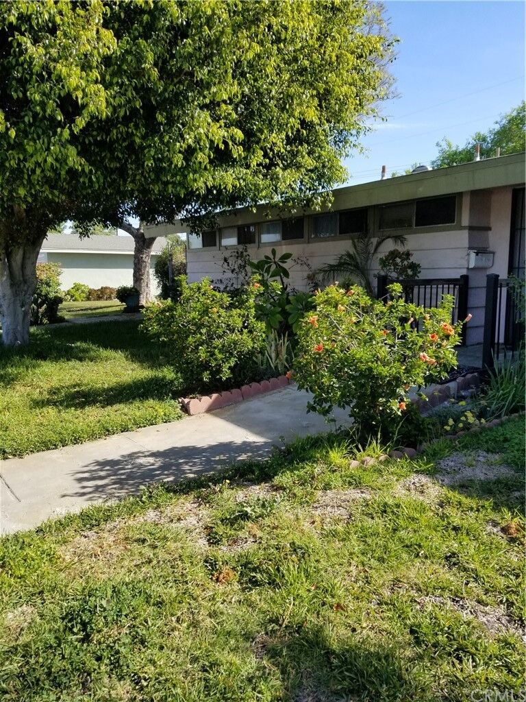 Property Photo:  10462 Poona Drive  CA 92804 