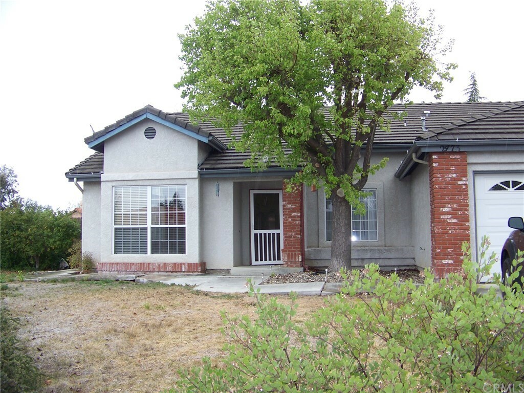 Property Photo:  2473 Starling Court  CA 93446 