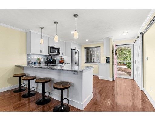 Property Photo:  24 Magnolia St 2F (#15)  MA 02703