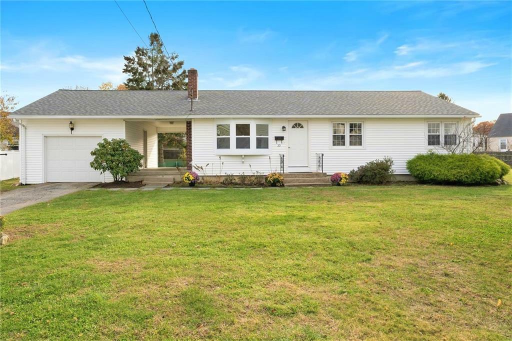 Property Photo:  20 Oak St  RI 02893 