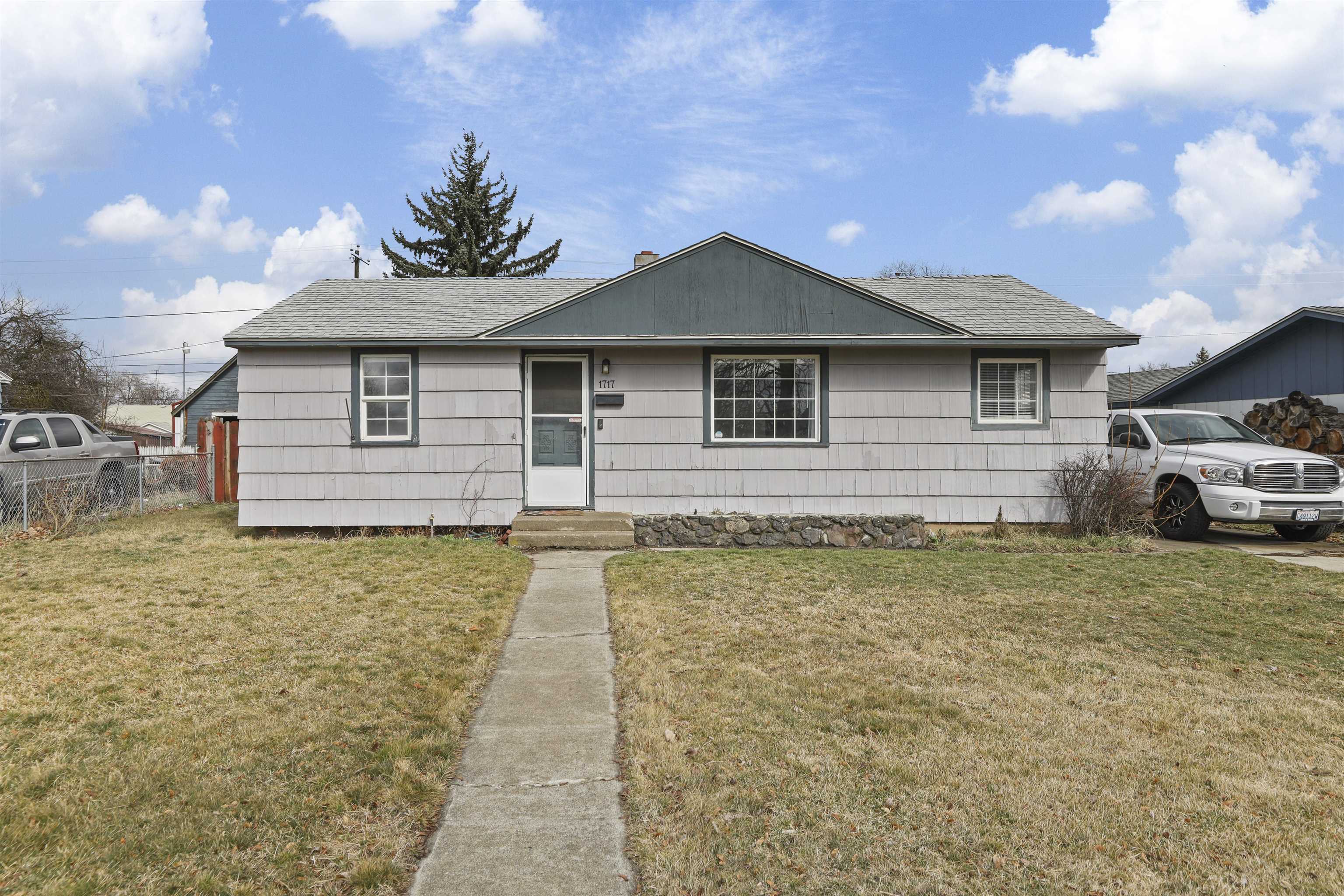 Property Photo: 1717 E Rich Ave WA 99207