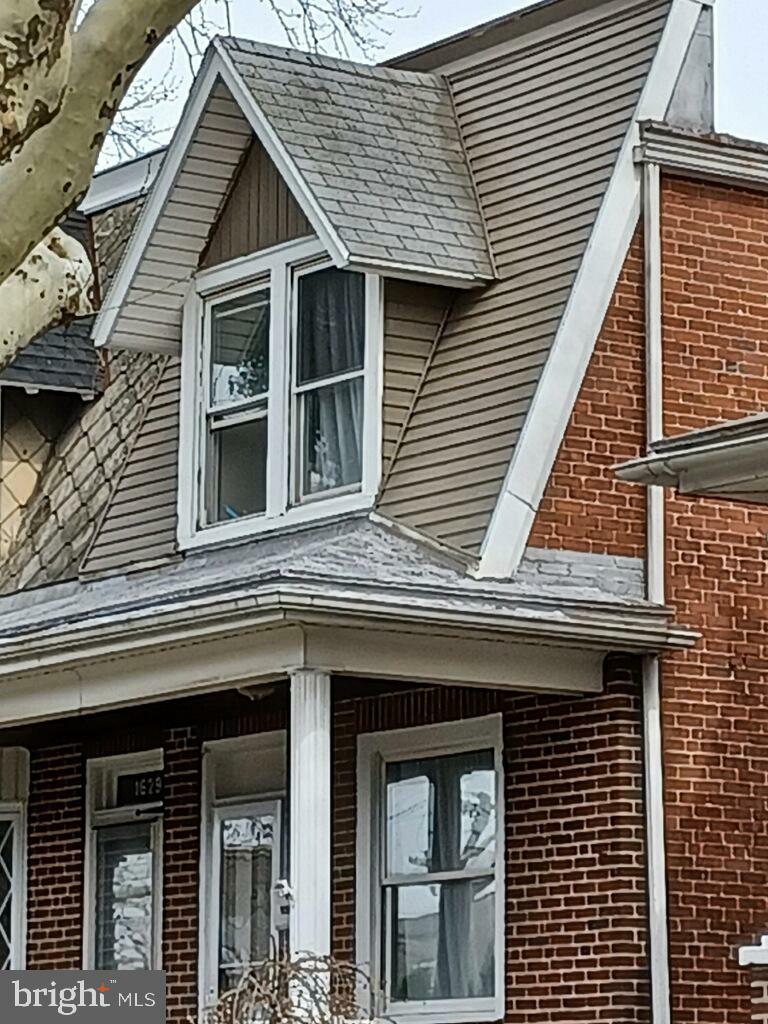 Property Photo: 1627 Locust Street PA 19604