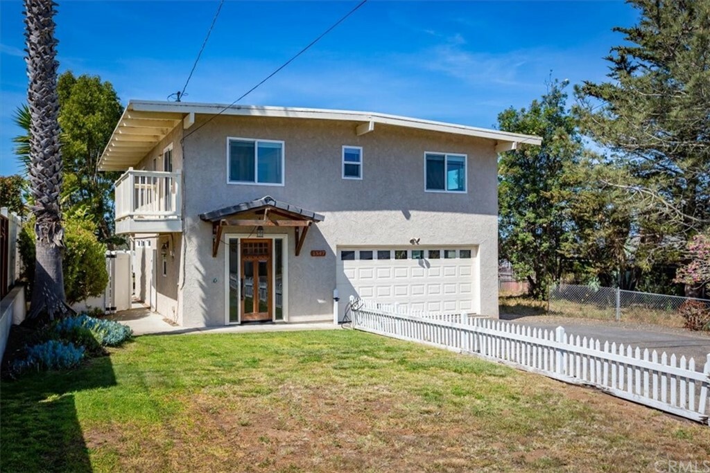 Property Photo:  1547 12th Street  CA 93402 