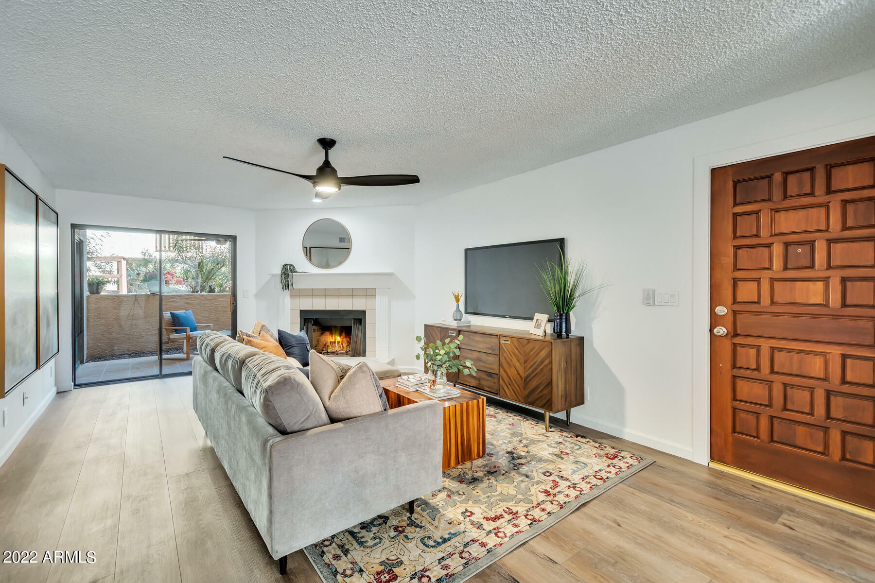 Property Photo:  3031 N Civic Center Plaza 150  AZ 85251 