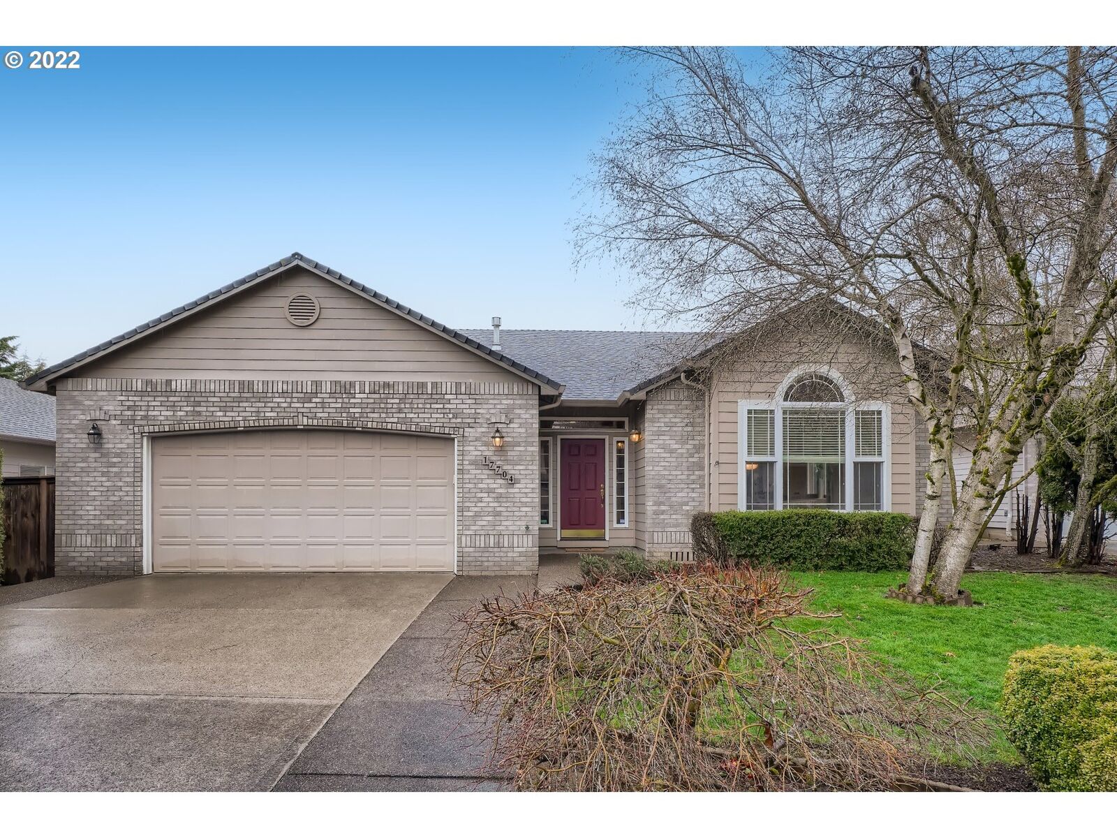 Property Photo: 17704 NE 27th St WA 98684