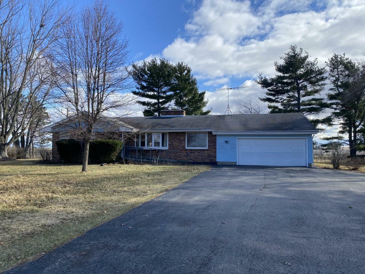 Property Photo: 2252 West Creedy Rd WI 53511