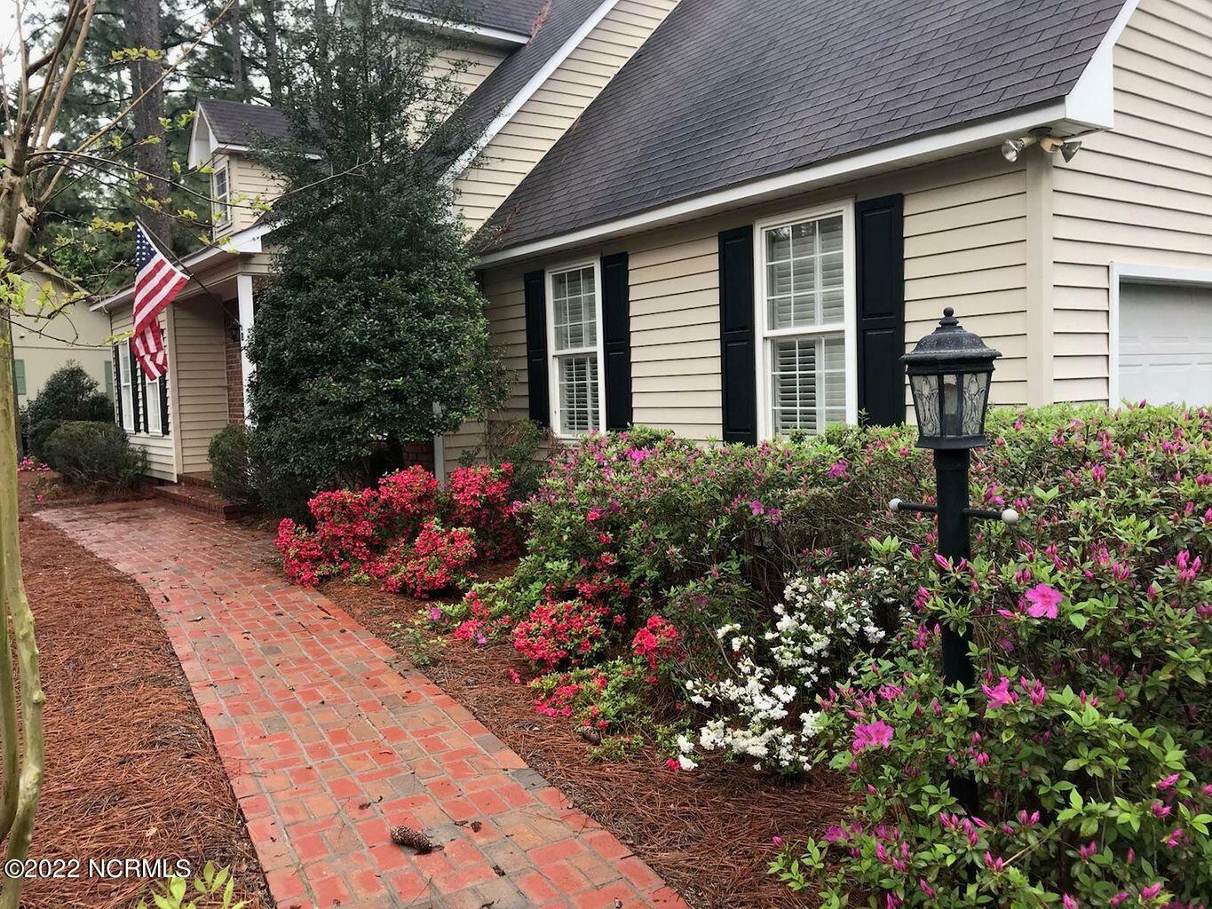 Property Photo:  8 Quincy Place  NC 28374 
