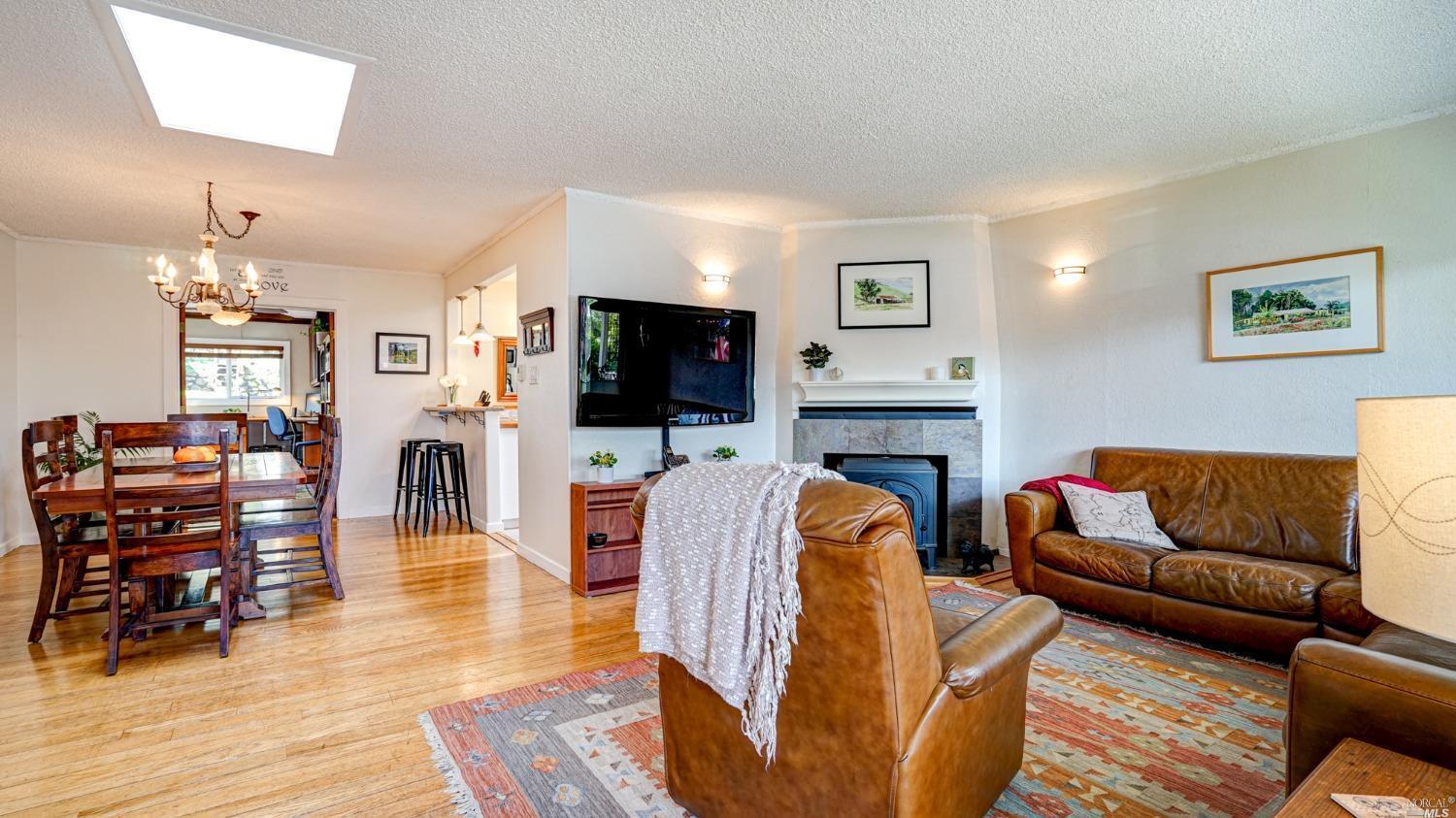 Property Photo:  375 Irwin Street  CA 94901 