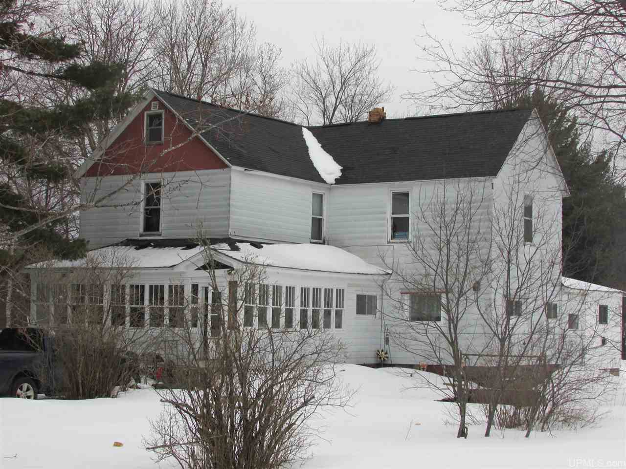 Property Photo:  13684 Huron St  MI 49961 