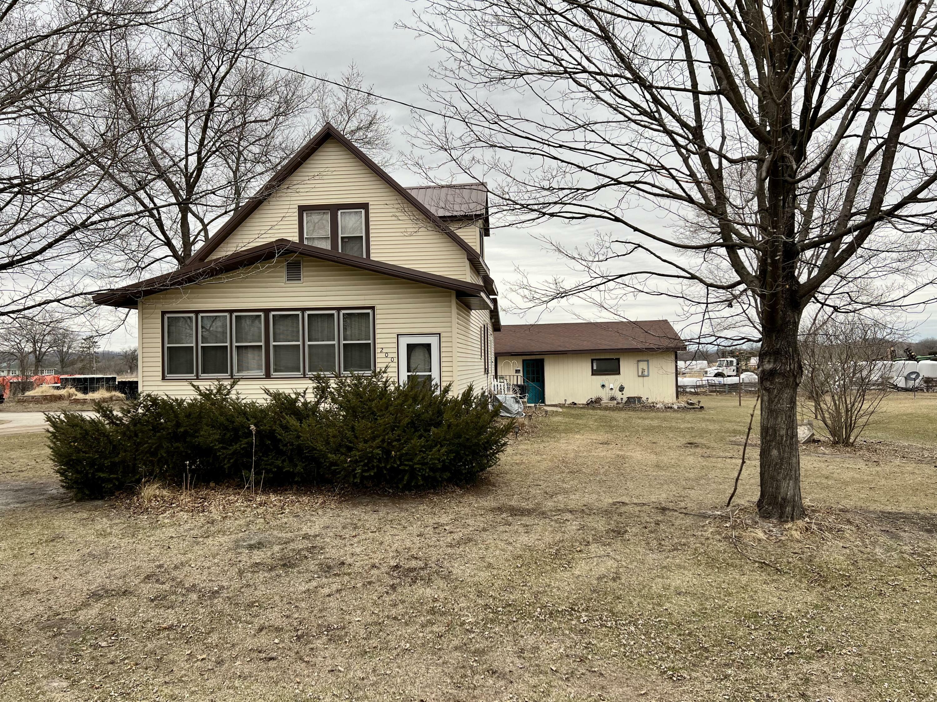 Property Photo:  200 Rock St E  WI 54653 