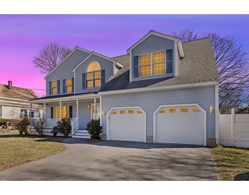 Property Photo:  16 Washington St  MA 01867 