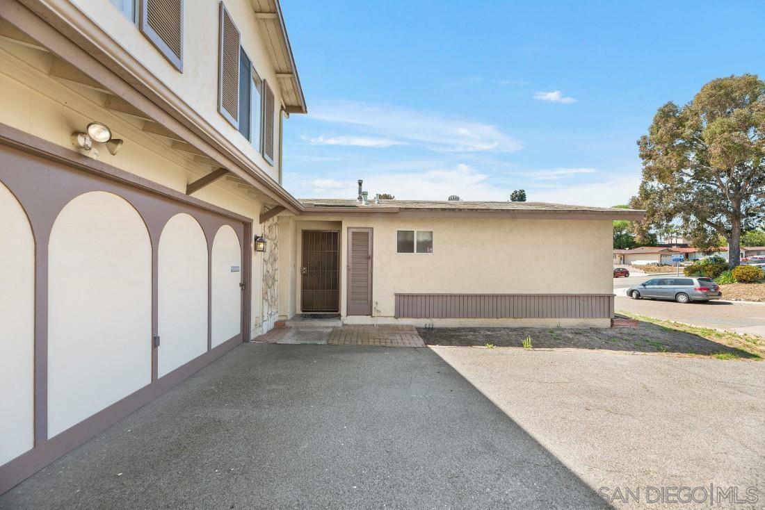 Property Photo:  510 Tanoak Ct  CA 91911 
