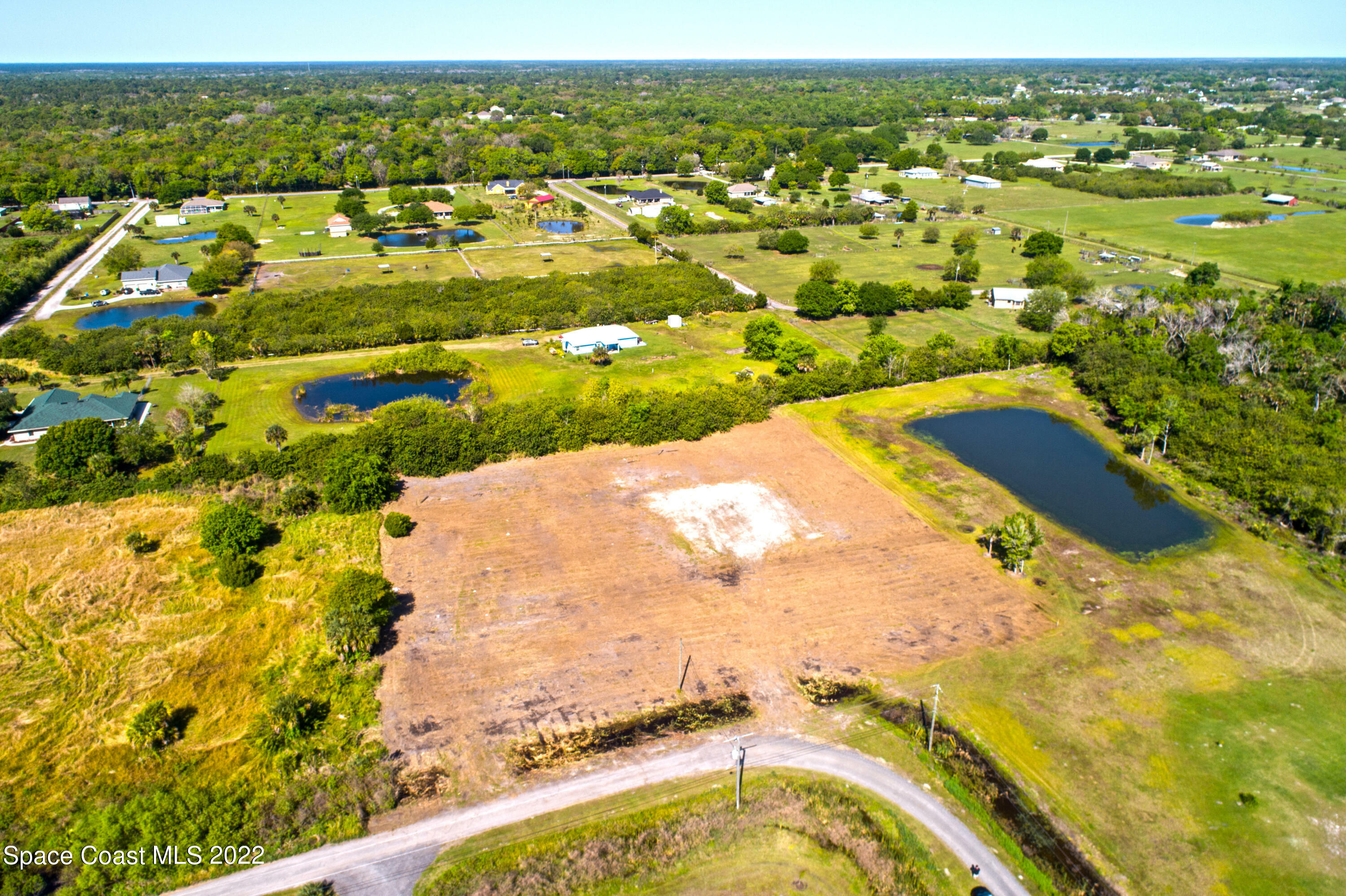 Property Photo: 3862 Serenity Lane FL 32754