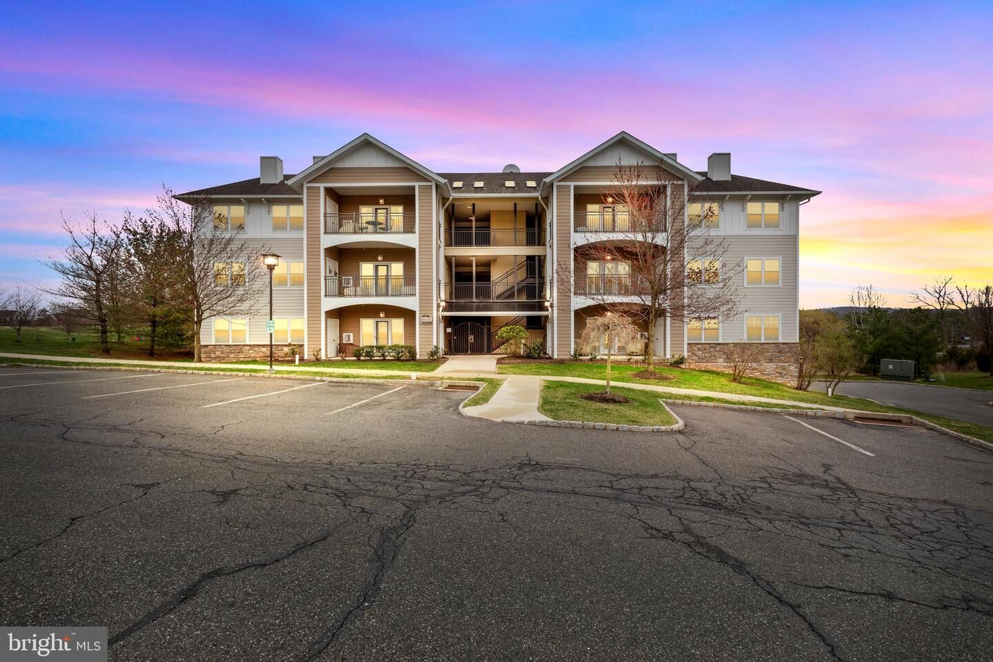 Property Photo:  186 Bucktown Crossing 43B  PA 19465