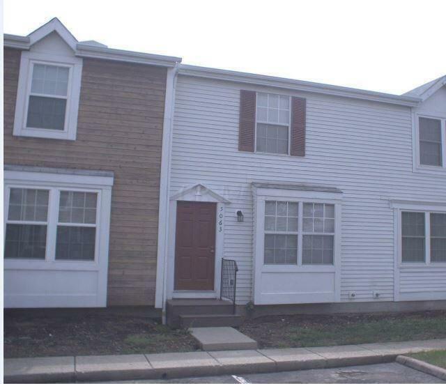 Property Photo:  5063 Singleton Drive 30B  OH 43026 