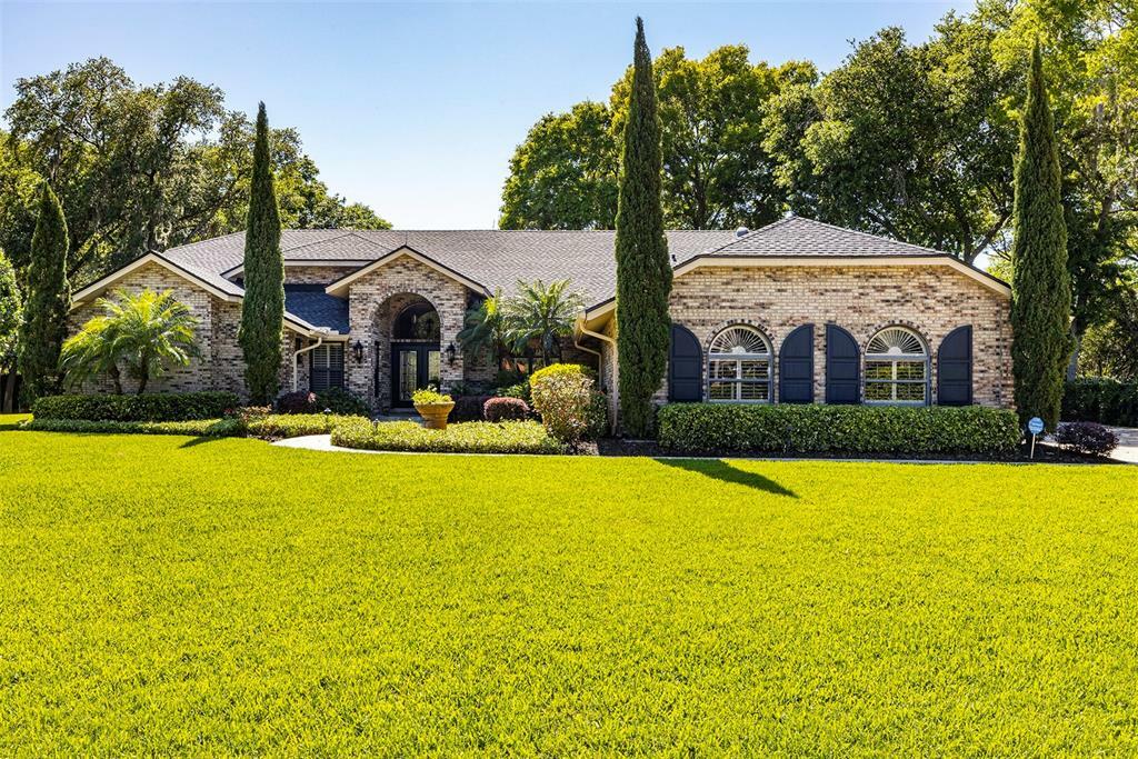 Property Photo: 16504 Adaja De Avila FL 33613