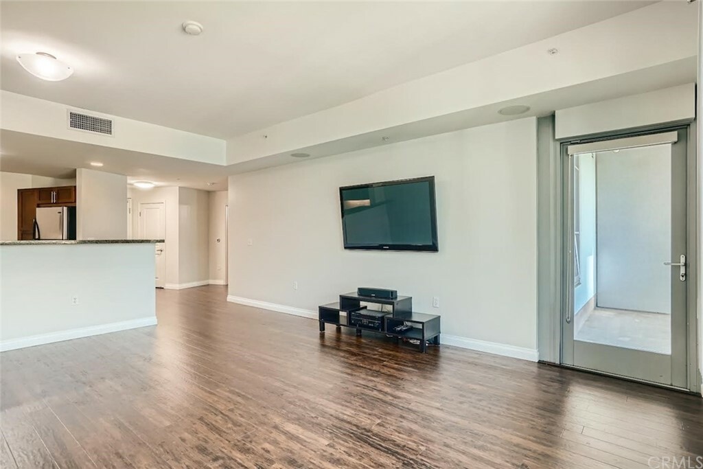 Property Photo: 253 10th Avenue 634 CA 92101